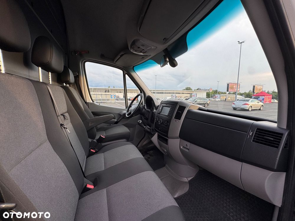 Volkswagen Crafter - 9