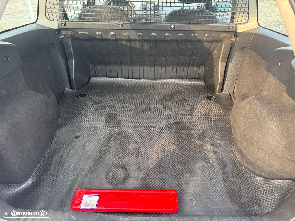 Ford FIESTA 1.4 TDCI SPORT VAN - 18