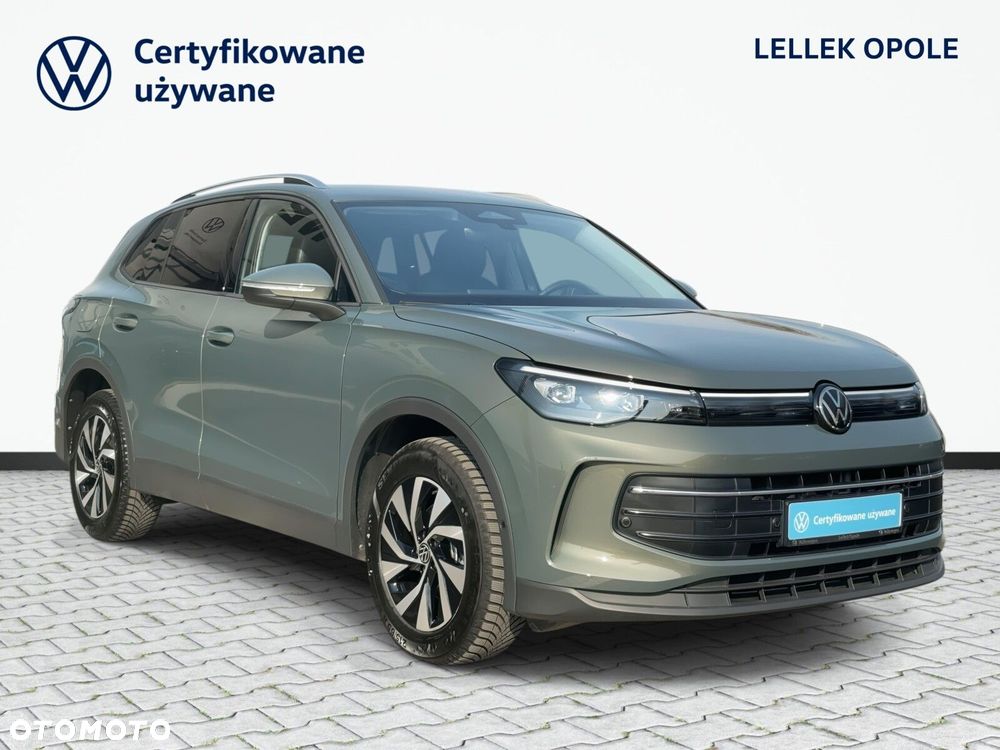 Volkswagen Tiguan - 4