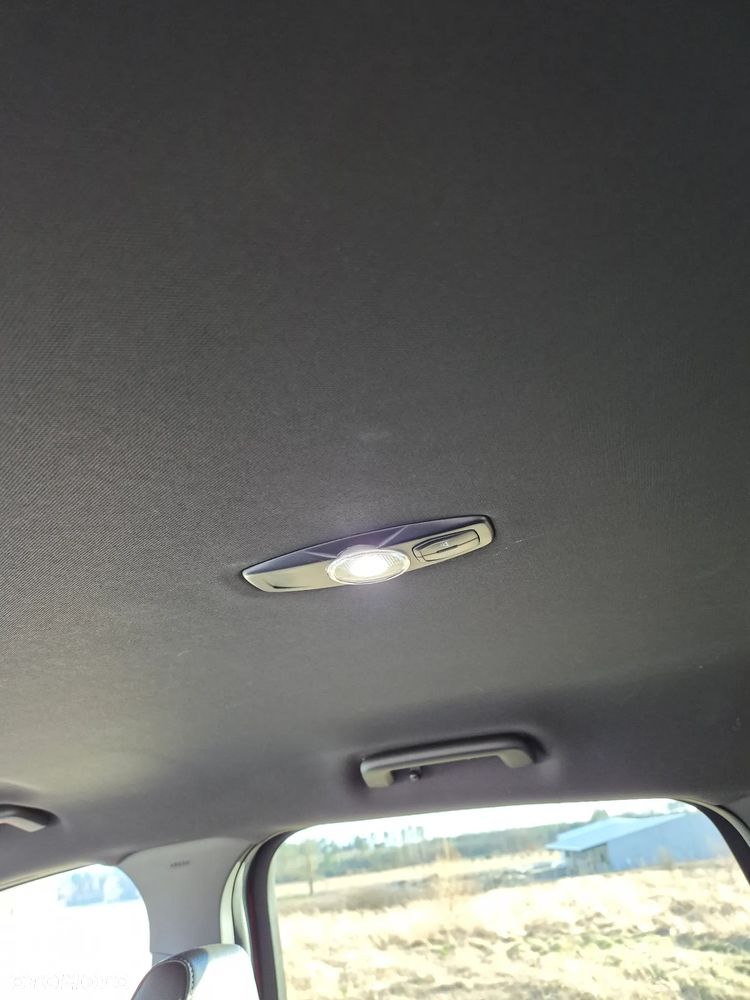 Ford Kuga 2.0 TDCi 4x4 ST-Line - 29