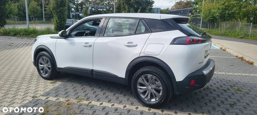 Peugeot 2008 1.2 PureTech Active Pack S&S - 6