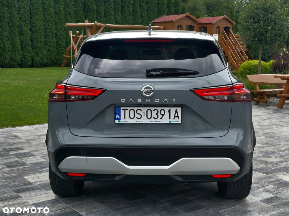 Nissan Qashqai 1.3 DIG-T SHIRO - 18