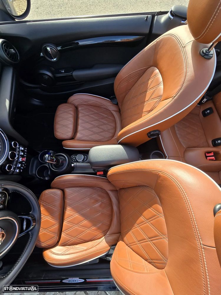 MINI Cabrio John Cooper Works Sport Aut. - 30