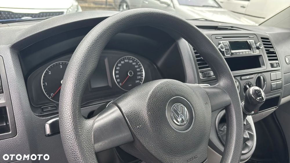 Volkswagen Transporter T5 - 10