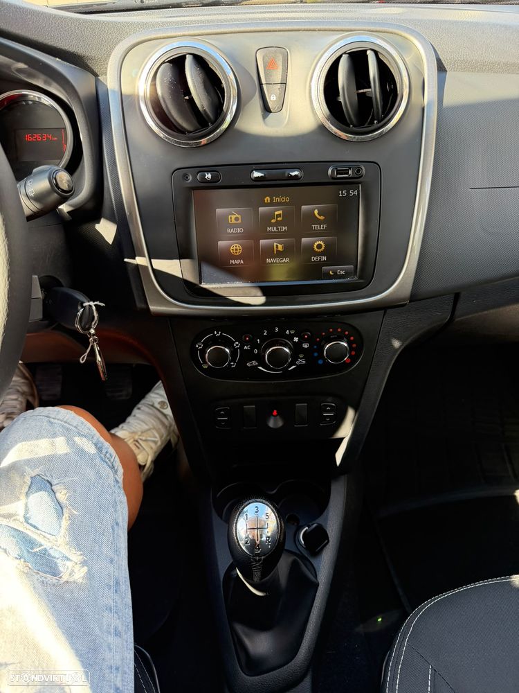 Dacia Logan MCV TCe 90 Laureate - 33