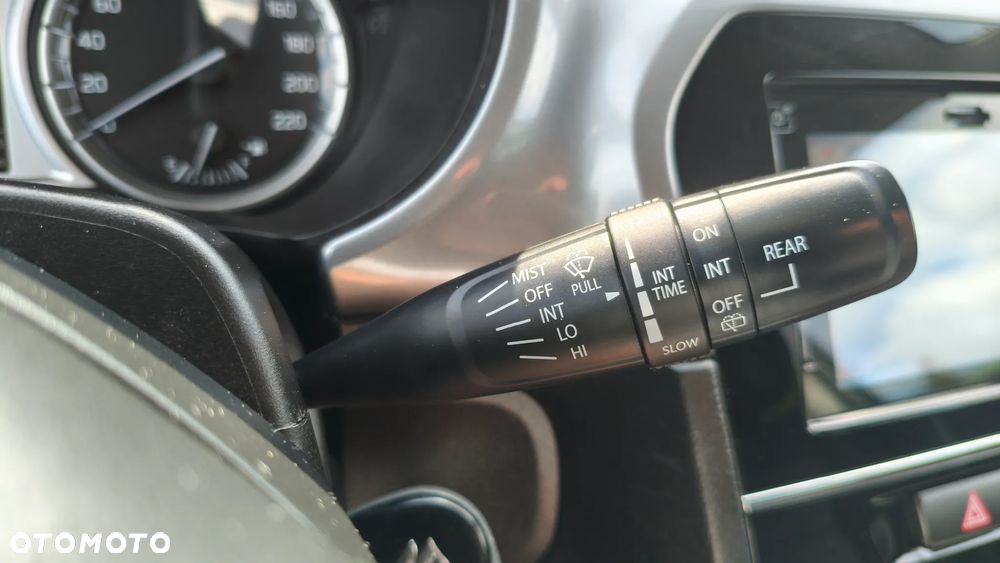 Suzuki Vitara 1.6 (4x2) Club - 24