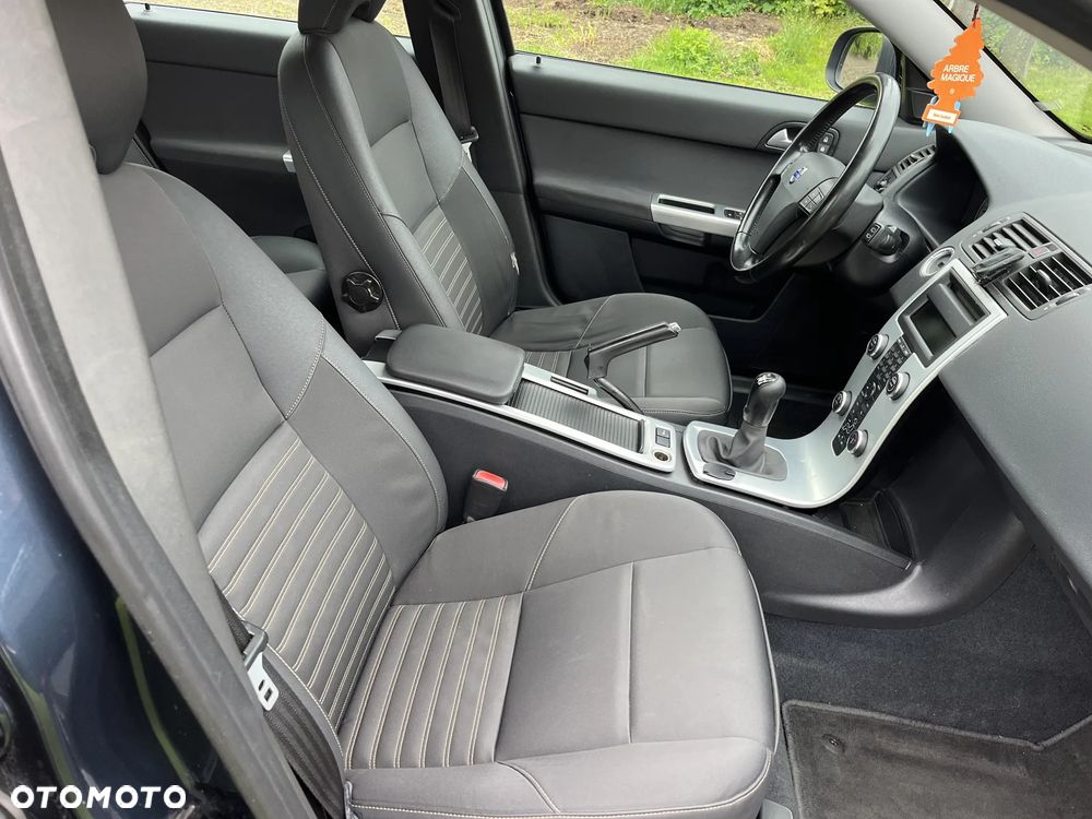 Volvo V50 DPF DRIVe Momentum - 20