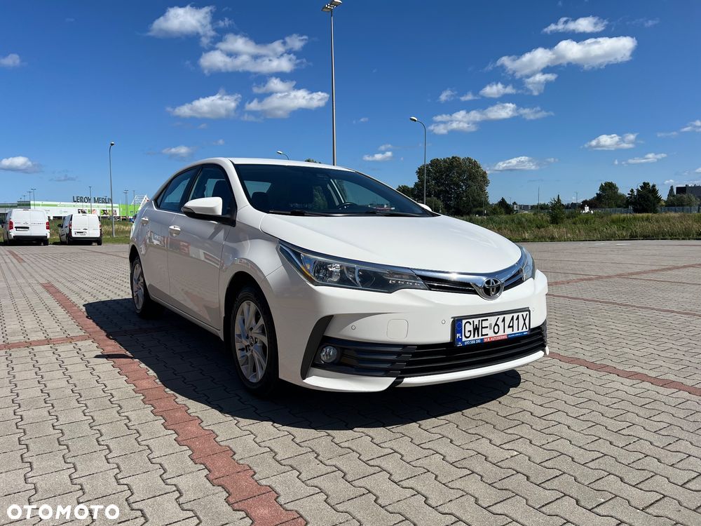 Toyota Corolla 1.6 Prestige - 13