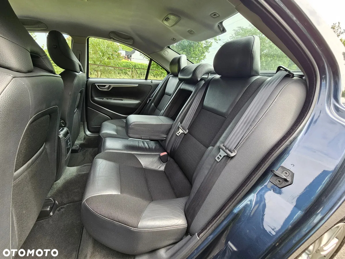 Volvo S60 2.0 T Momentum - 15