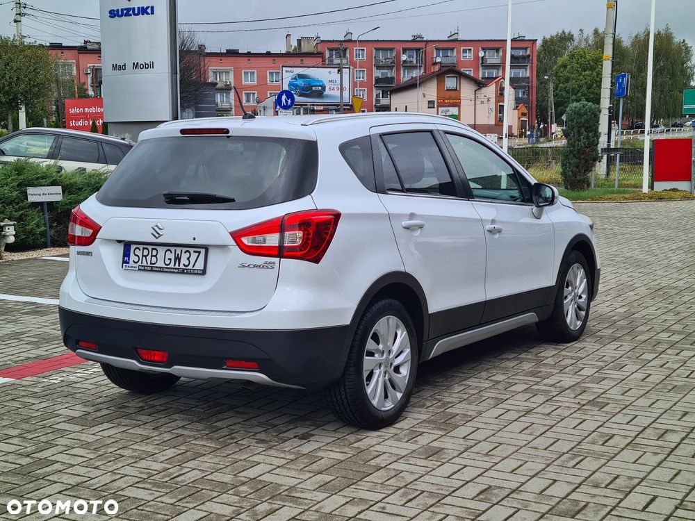 Suzuki SX4 S-Cross 1.4 T Premium - 4