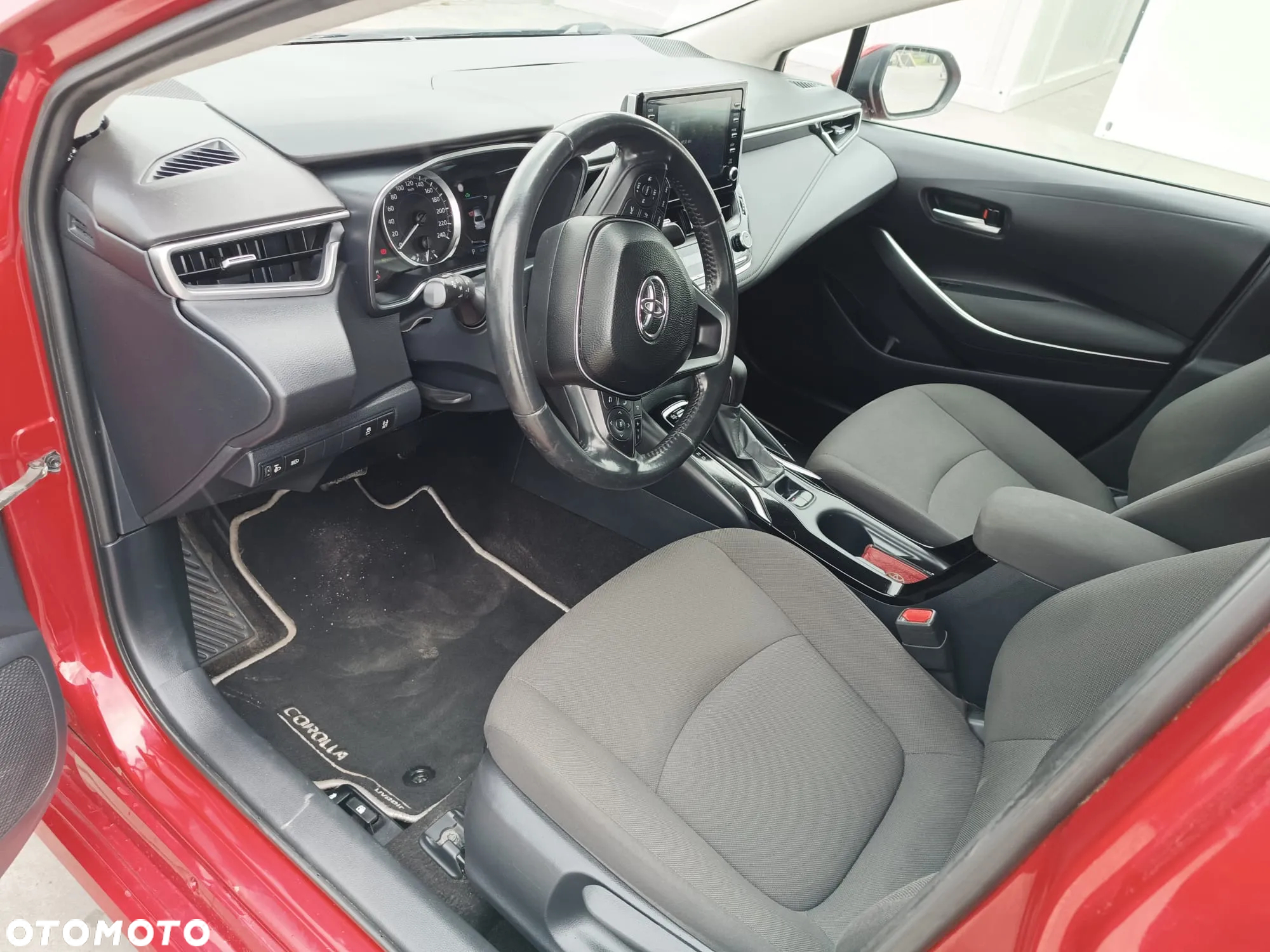 Toyota Corolla 1.8 Hybrid Comfort - 9