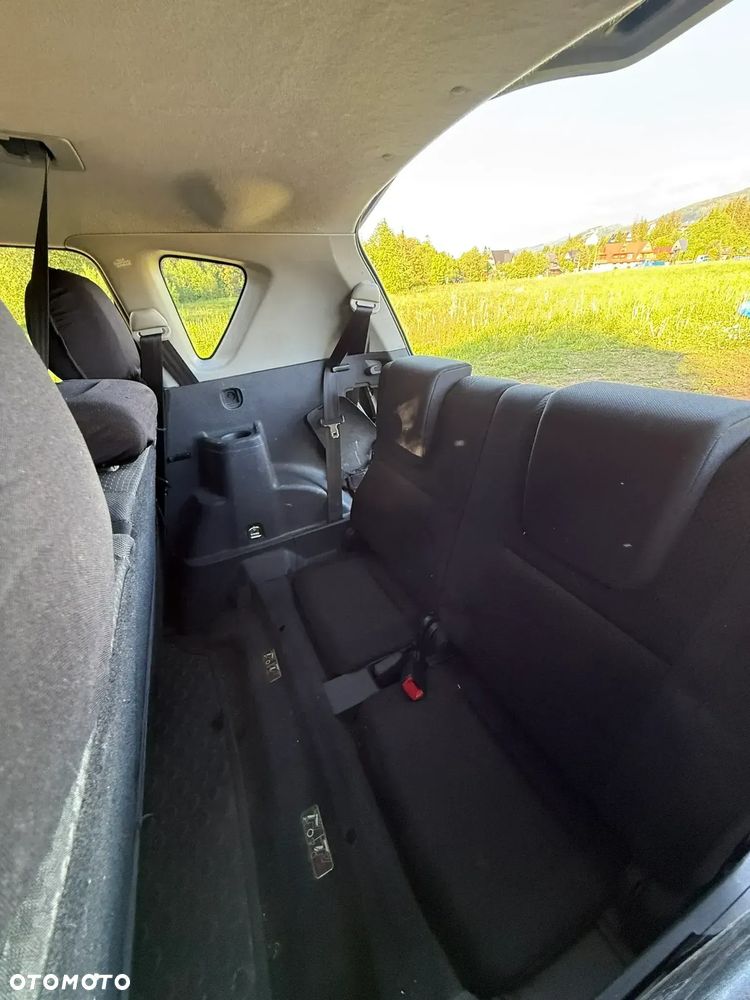 Toyota Corolla Verso 1.8 Sol 7os - 6
