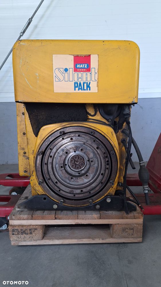 SILNIK HATZ 3L40C DIESEL 3-Cylindry SILENT PACK - 2