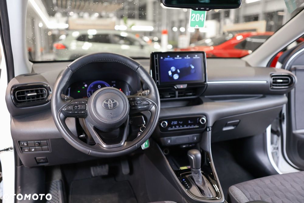 Toyota Yaris Hybrid 1.5 Style - 24