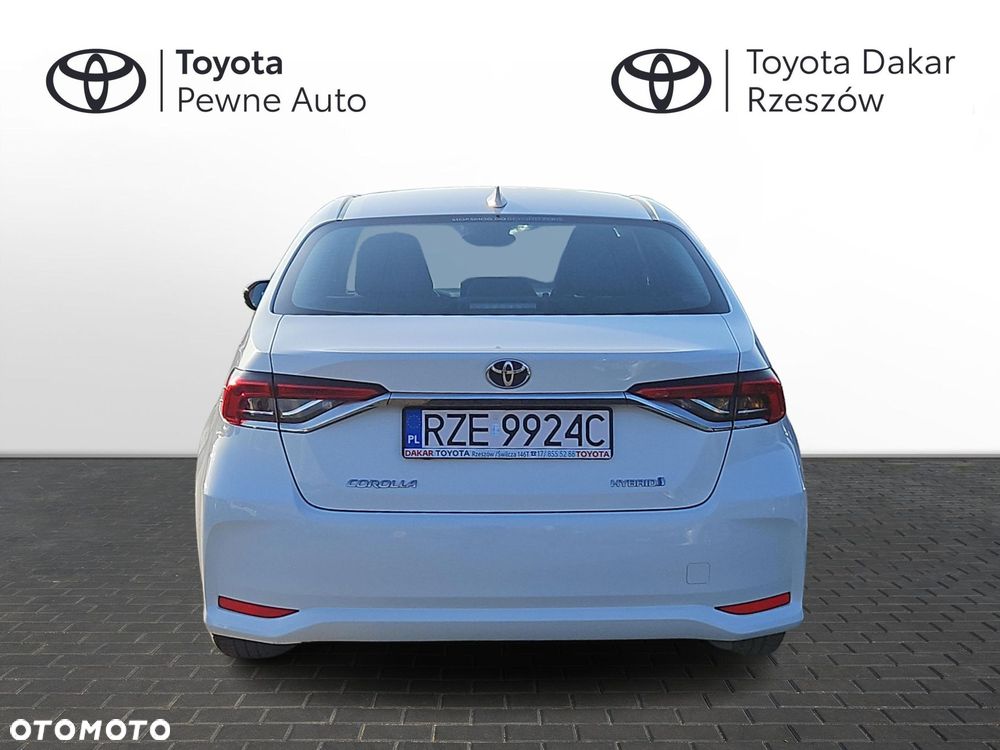 Toyota Corolla 1.8 Hybrid Comfort - 4