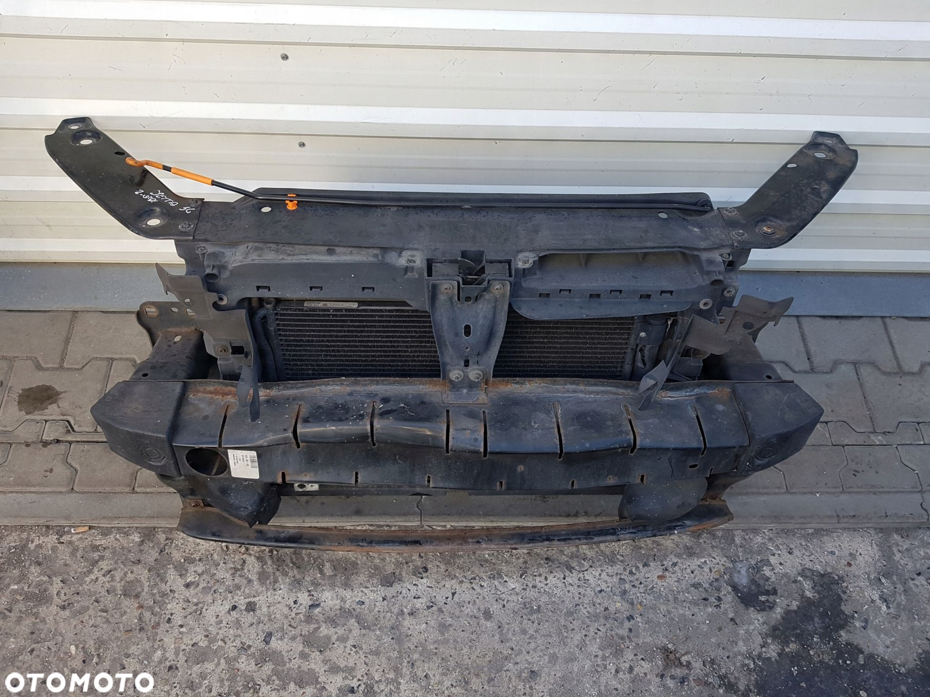 VW JETTA VI 5C 10-14 2.0 TDI PAS PRZEDNI CHŁODNICE WENTYLATORY - 2