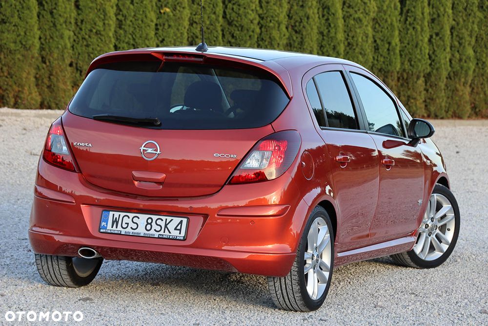 Opel Corsa 1.4 16V Sport - 2