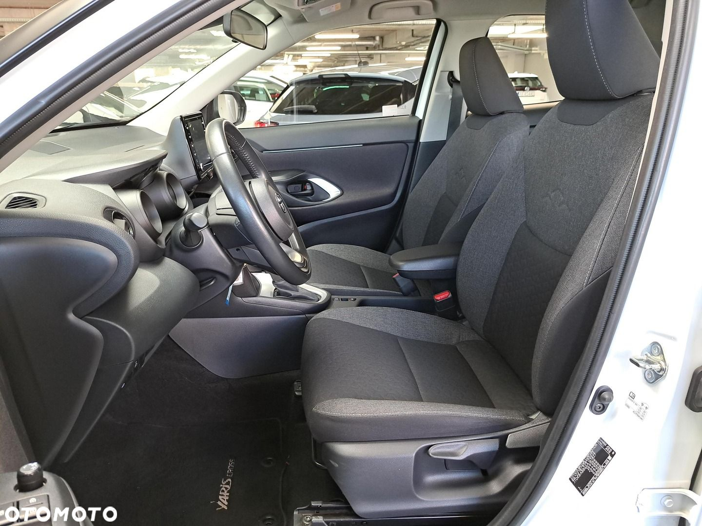Toyota Yaris Cross - 10