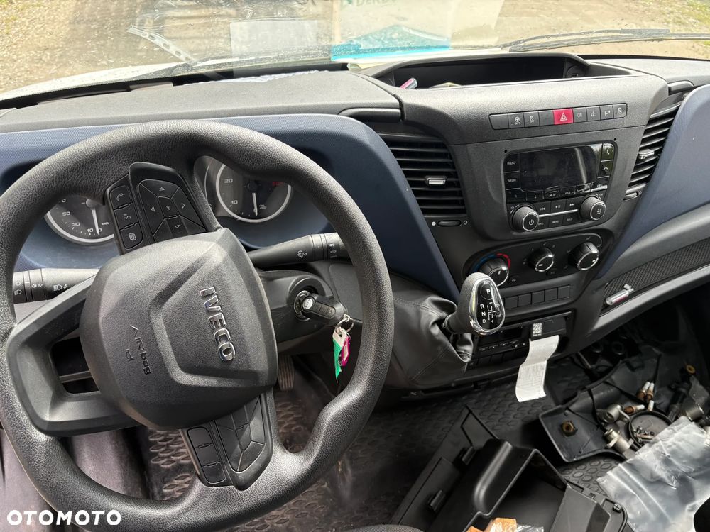 Iveco DAILY - 35S14N - 11