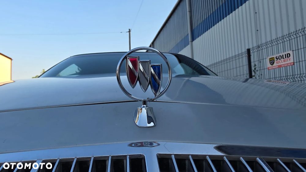 Buick Regal - 30