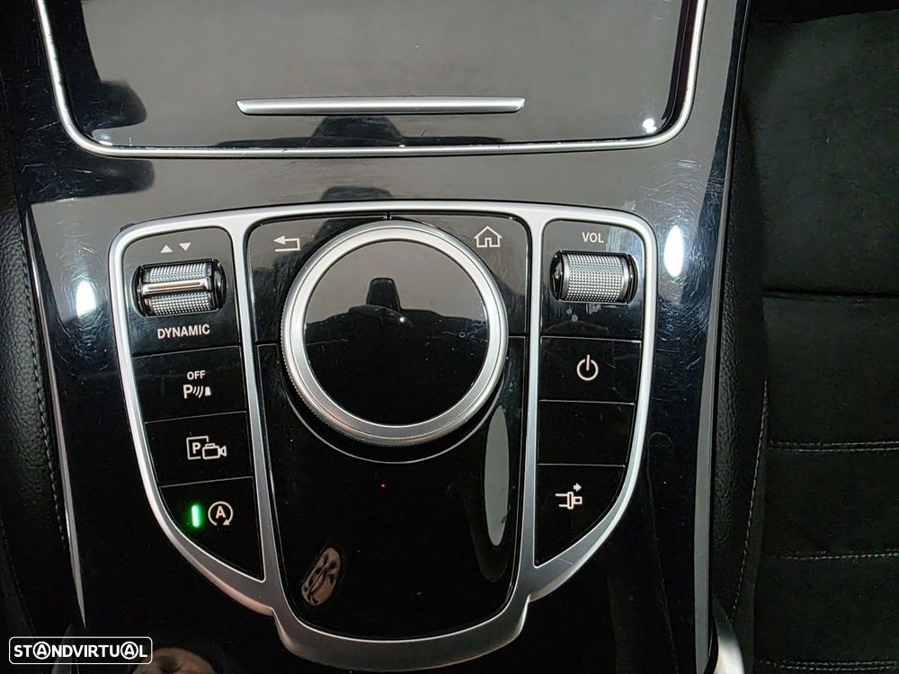 Mercedes-Benz C 200 - 26