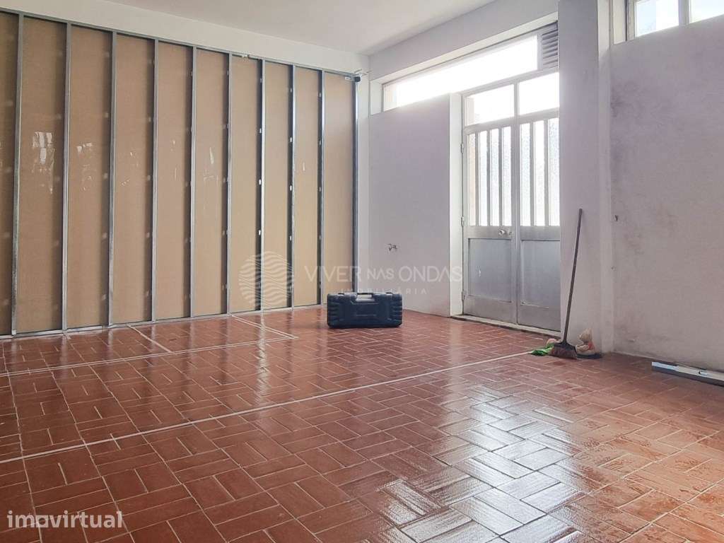 OPORTUNIDADE ÚNICA - LOJA 373m² | Terraço | Garagem | Leça do Balio - Grande imagem: 4/35