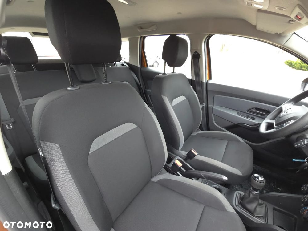 Dacia Duster 1.3 TCe Comfort - 17