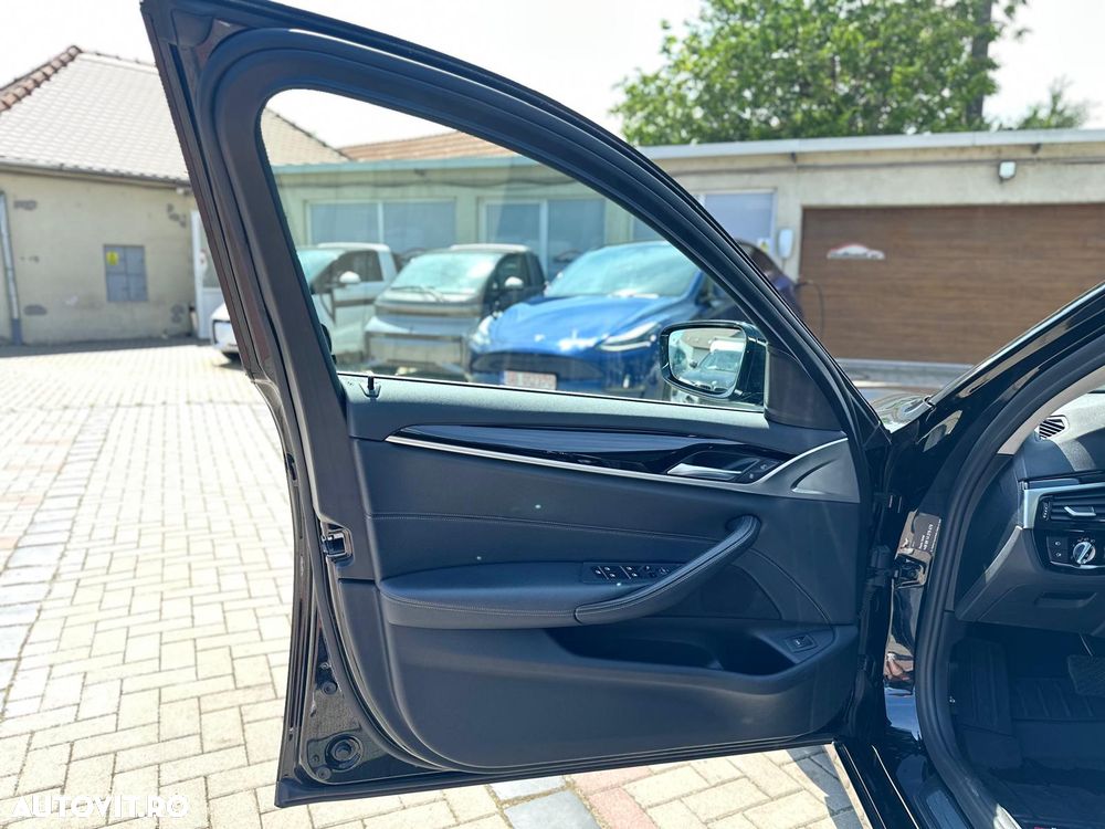 BMW Seria 5 520d xDrive Aut. Sport Line - 19