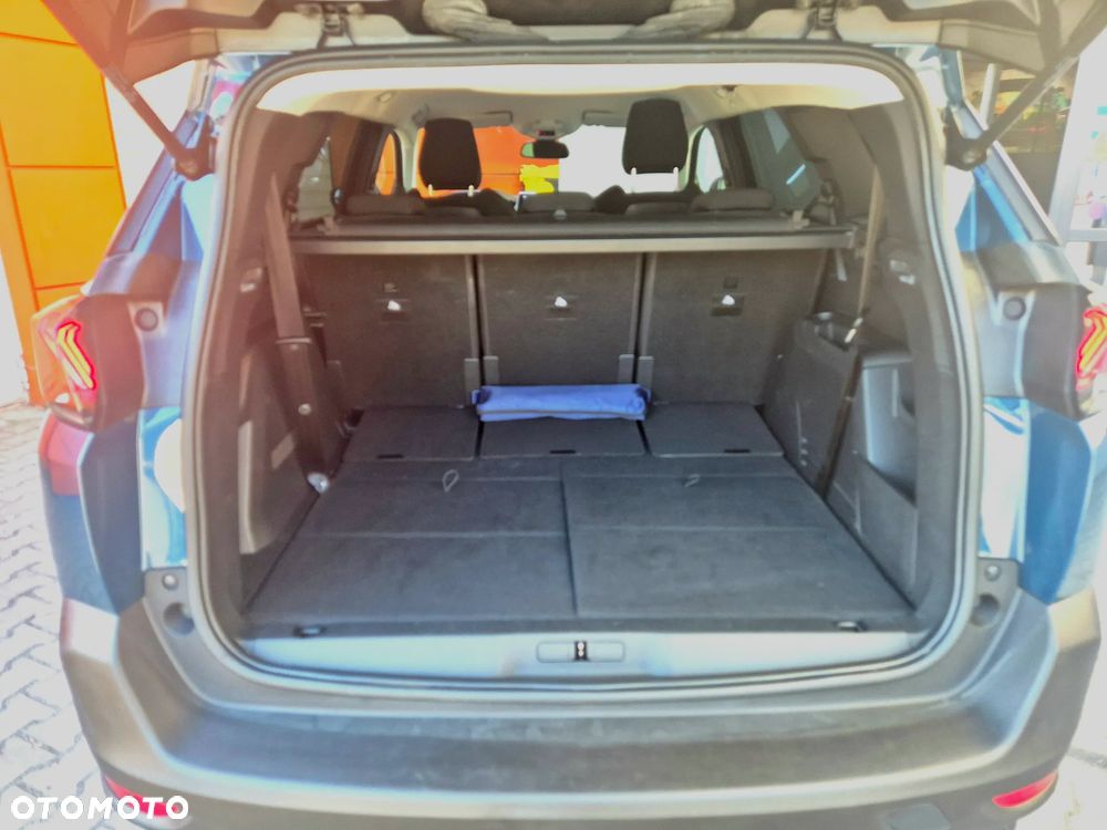 Peugeot 5008 1.5 BlueHDi Active S&S EAT8 - 16