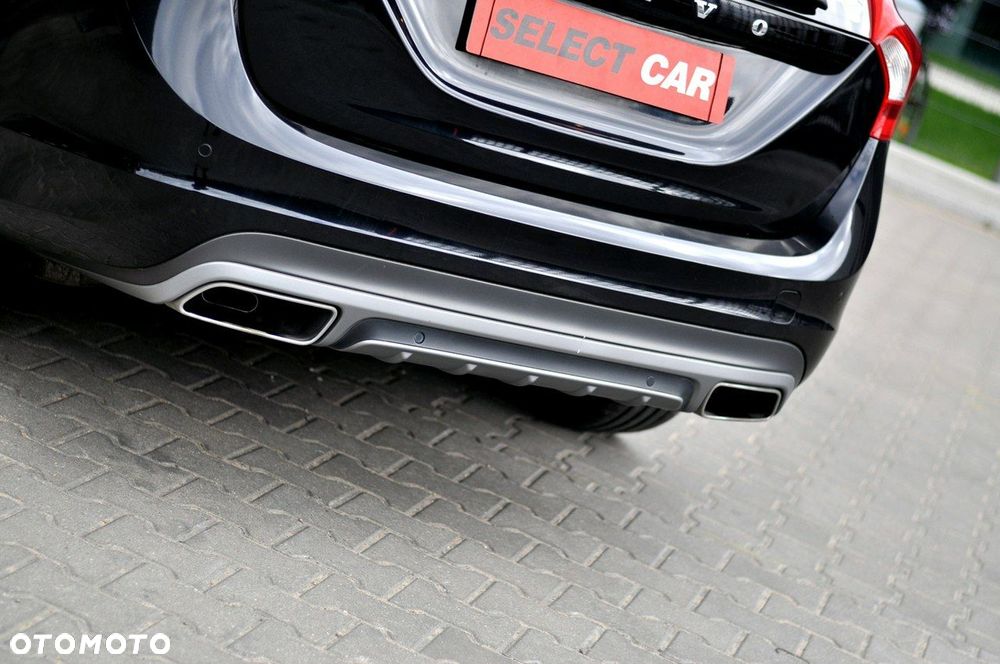 Volvo V60 D3 Geartronic Momentum - 16
