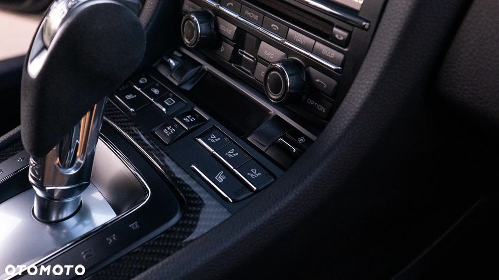 Porsche Cayman - 12