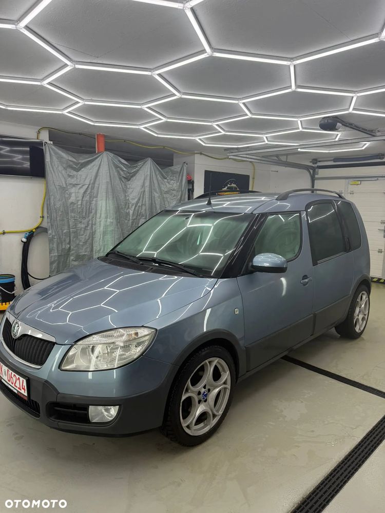 Skoda Roomster 1.4 16V Scout PLUS EDITION - 3