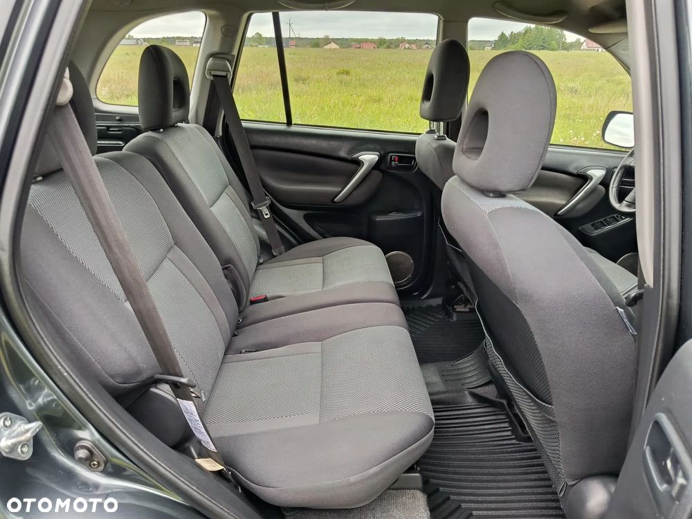 Toyota RAV4 D-4D 4x4 Edition - 4
