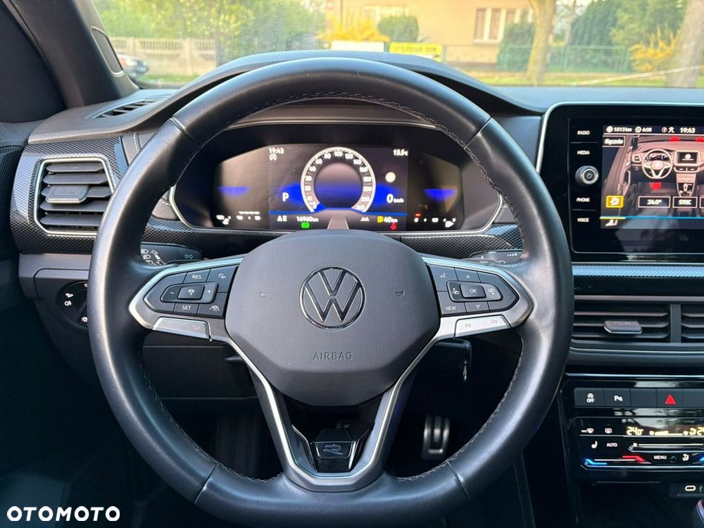 Volkswagen T-Cross - 17