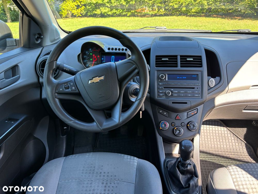 Chevrolet Aveo 1.2 LS - 9