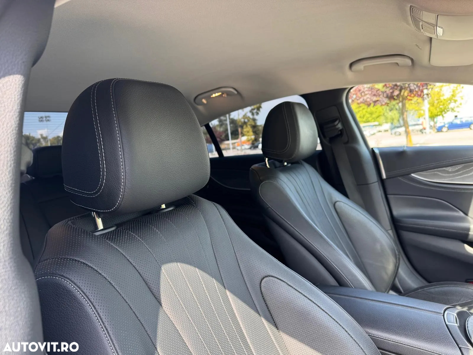 Mercedes-Benz CLS 350 d 4MATIC Aut - 24