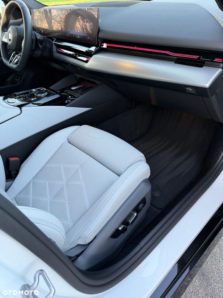 BMW Seria 5 520i mHEV Luxury Line sport - 6
