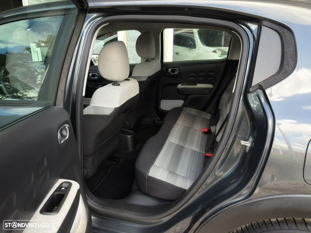 Citroën C3 1.2 PureTech Shine - 19