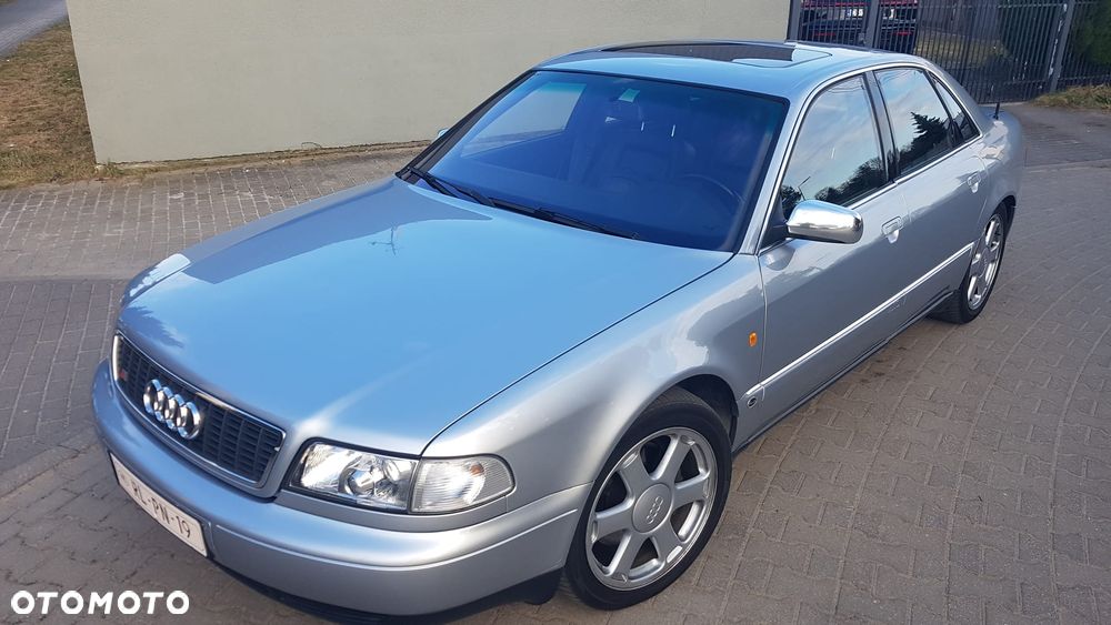 Audi S8 4.2 Quattro - 1