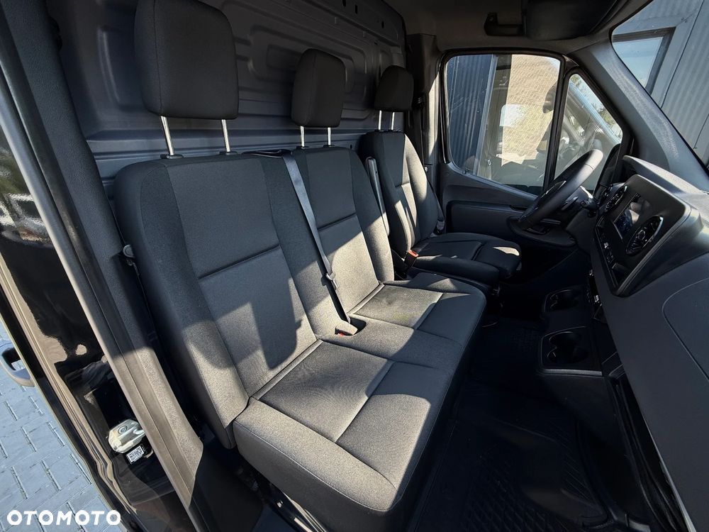 Mercedes-Benz Sprinter 315 CDI / Maxi L3 H2 / 2021 ROK Automat 9G Tronic / Czarny / Reflektory LED / Zarejestrowany w PL - 20