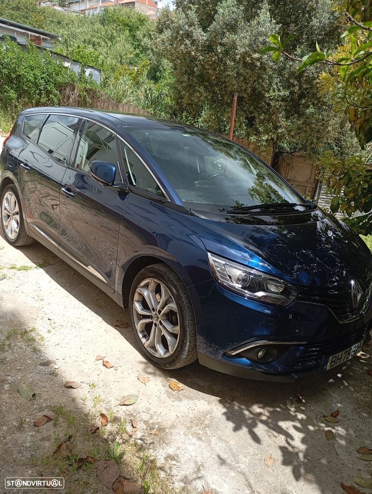 Renault Grand Scénic - 4