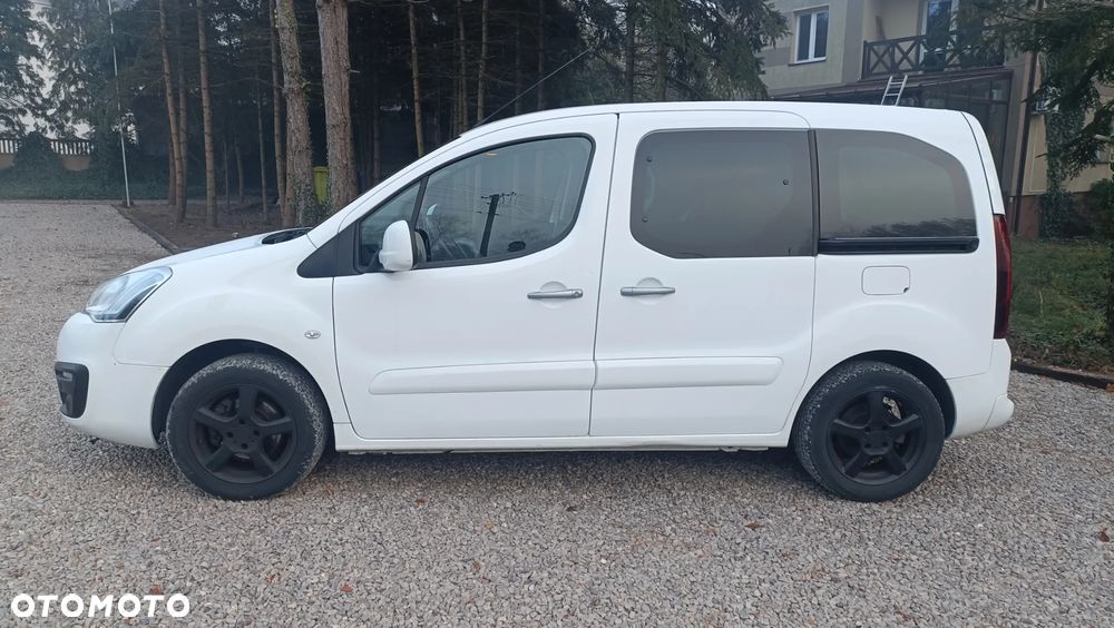Citroën Berlingo M 1.2 PureTech Feel S&S - 11