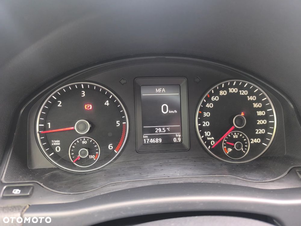 Volkswagen Golf Plus - 10