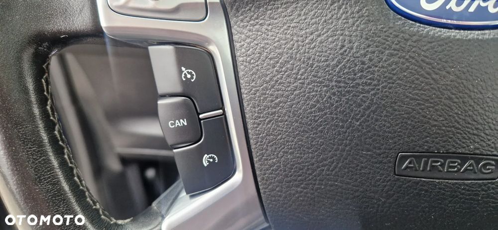 Ford S-Max - 20
