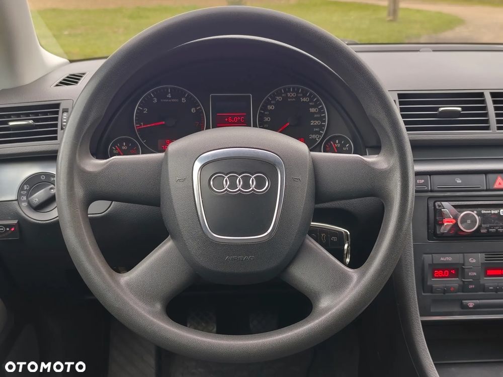 Audi A4 Avant 1.6 - 13