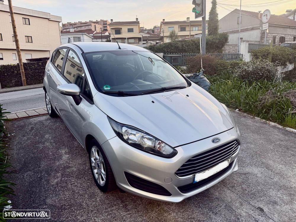 Ford Fiesta 1.0 T EcoBoost Titanium - 2
