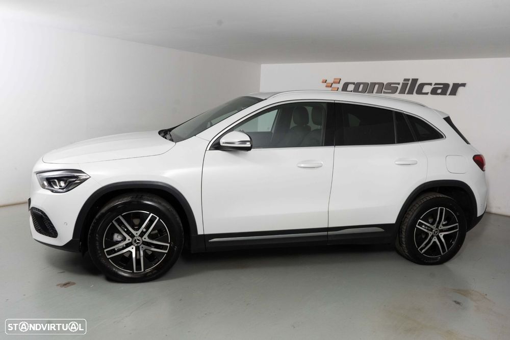 Mercedes-Benz GLA 250 e - 8