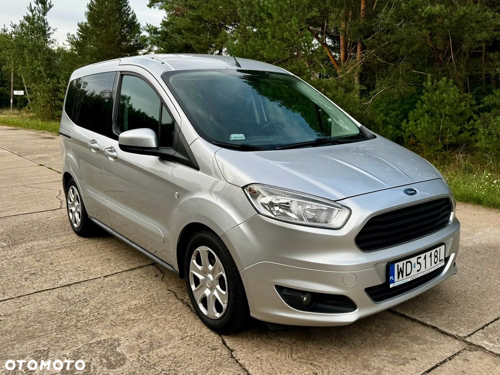 Ford Tourneo Courier 1.5 TDCi Titanium - 1