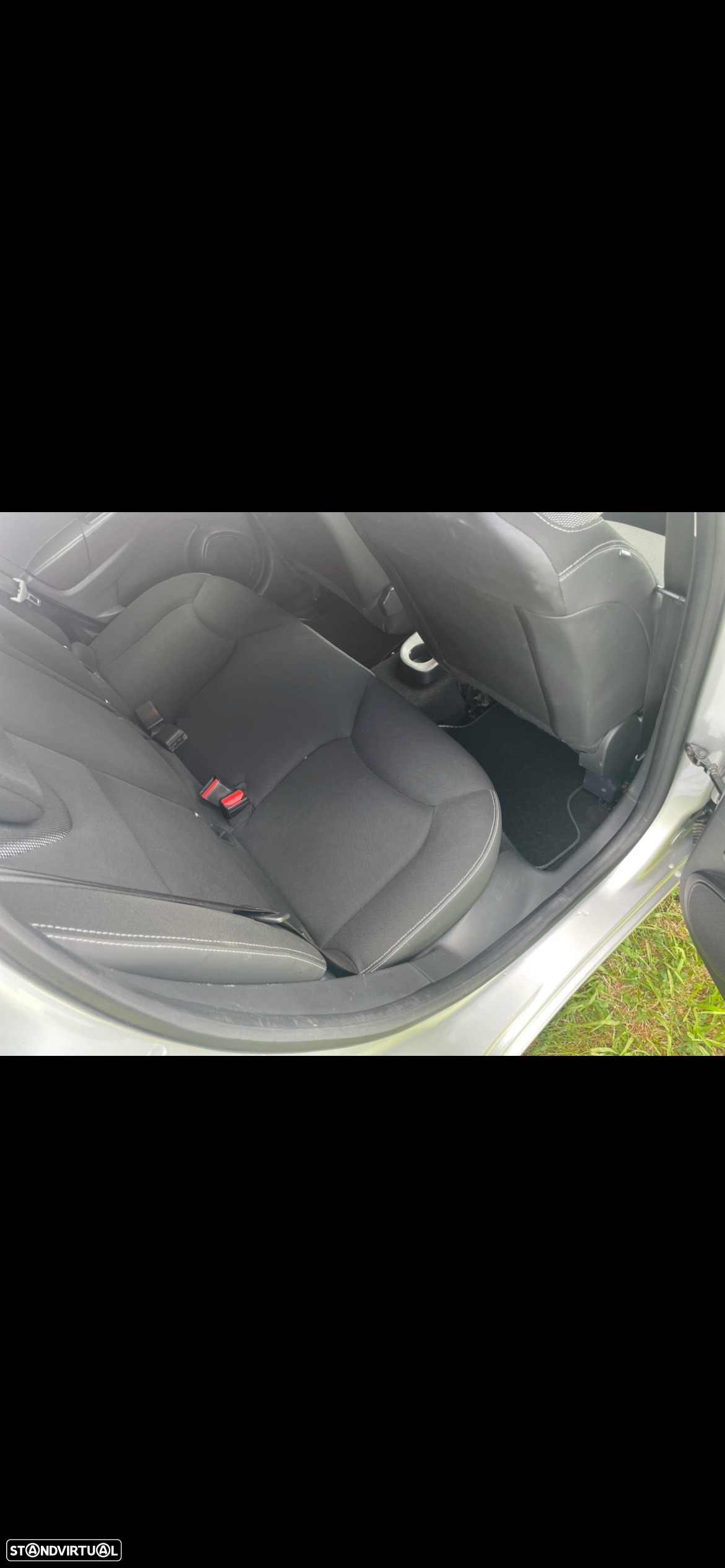 Renault Clio 1.2 16V Confort - 8