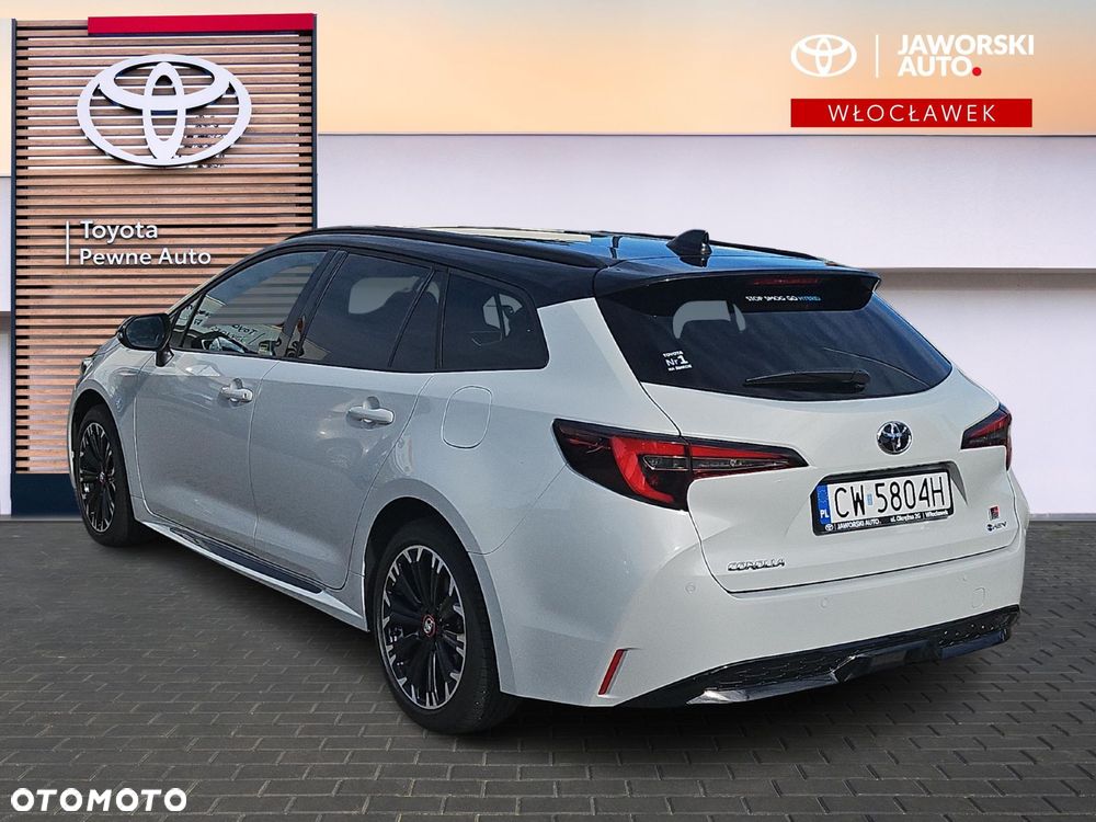 Toyota Corolla - 5
